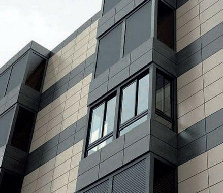 instalaciondefachadaventiladaenedificiosenvalladolid 1920w